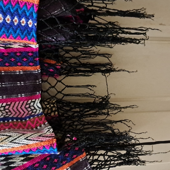 Multi color print Cape/Shawl - Picture 14 of 14